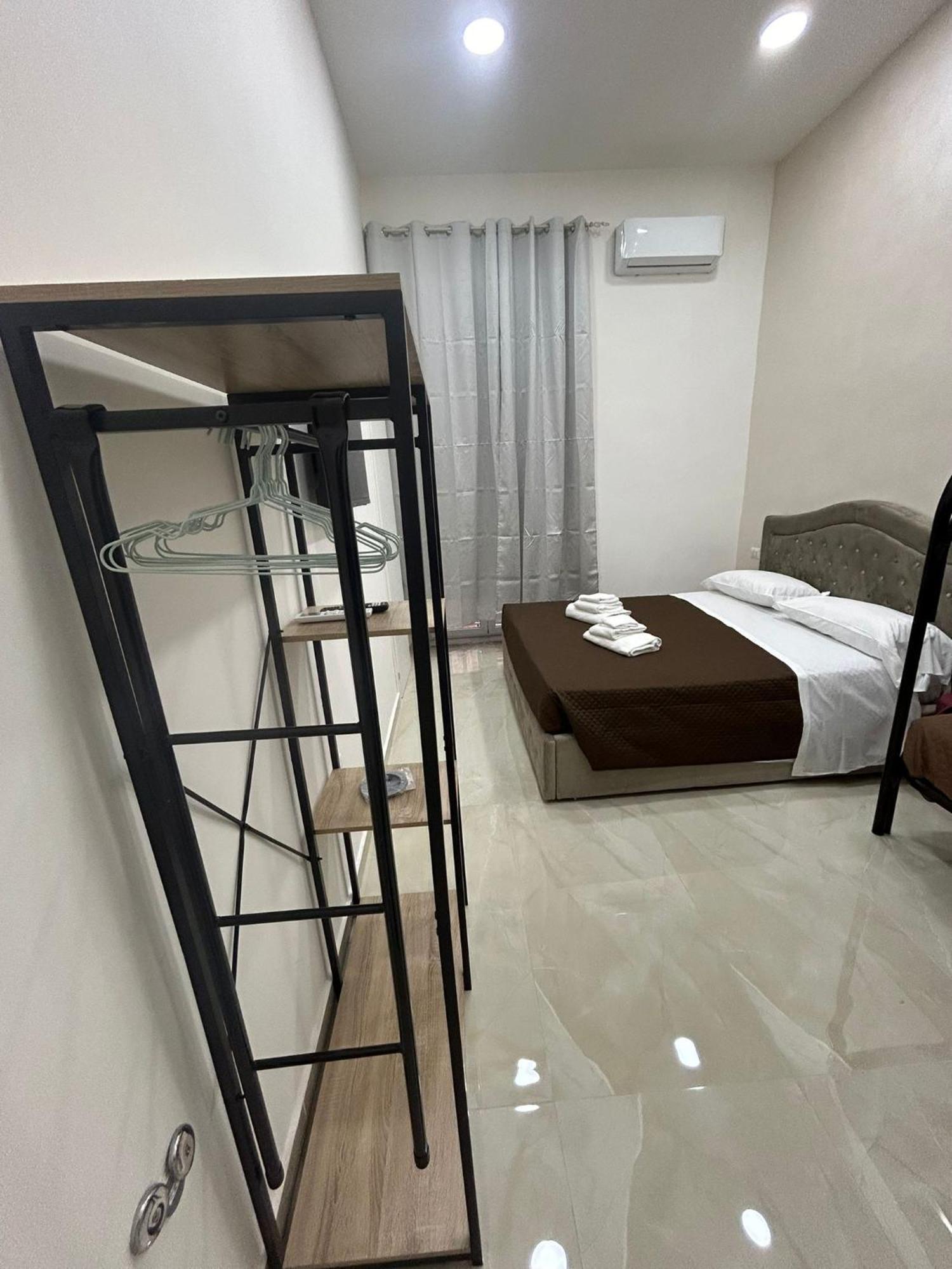 Guest house Luxury Carbonara 95 Naples