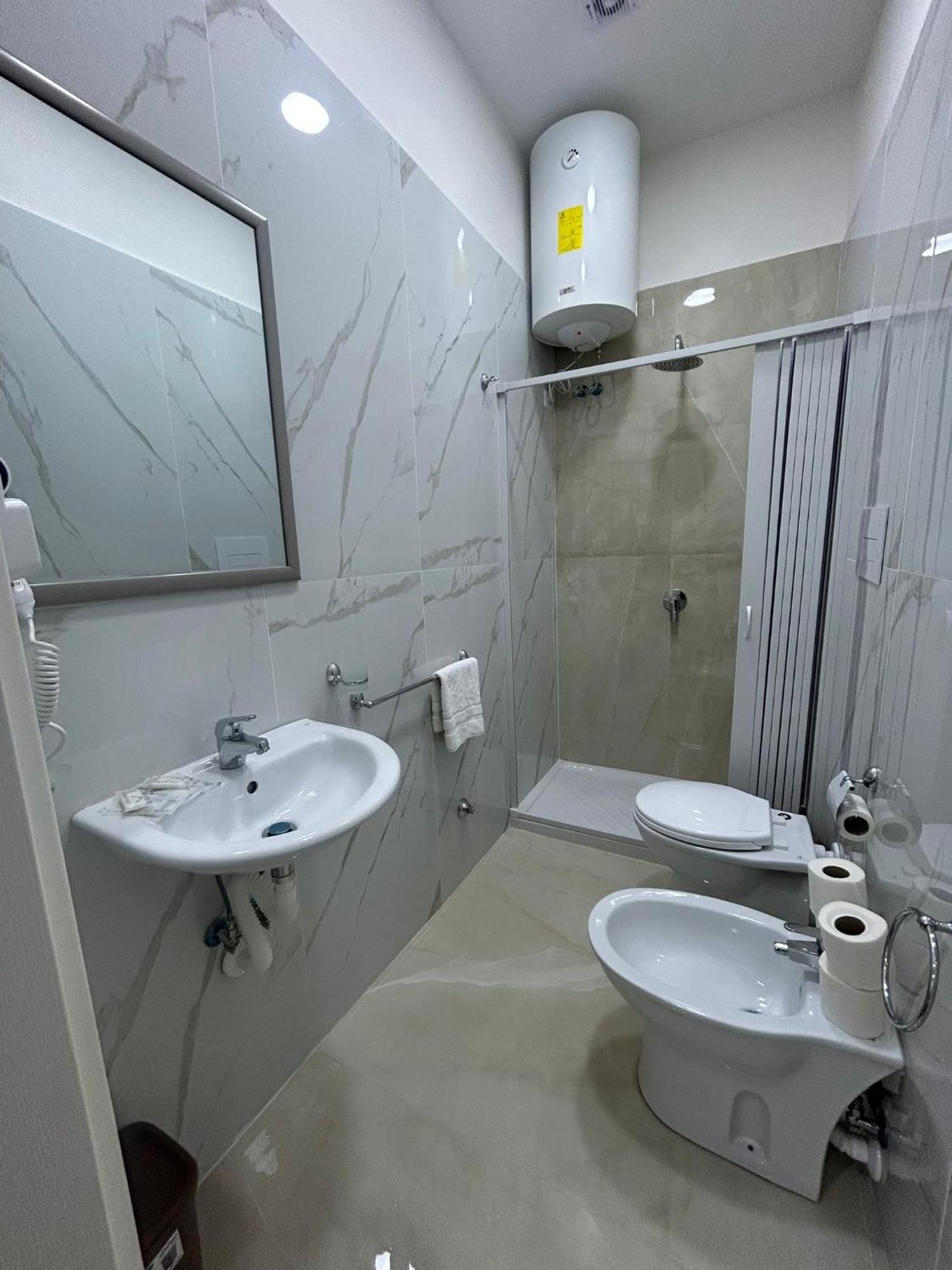 Luxury Carbonara 95 Guest house Naples